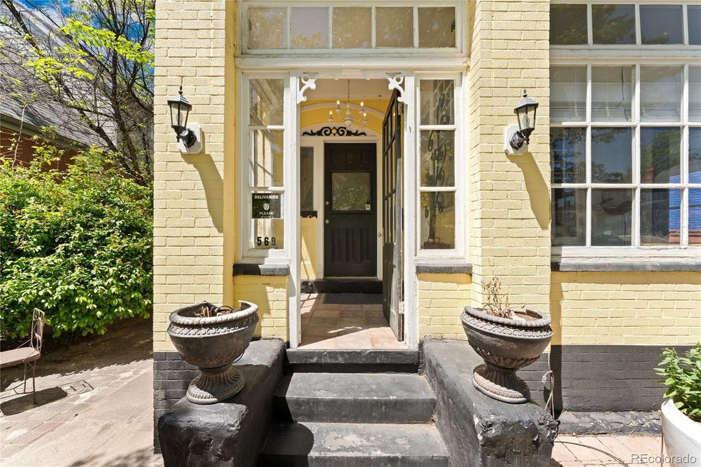 Photo of 569 S Sherman Street, Denver, CO 80209 (MLS # 8657414)