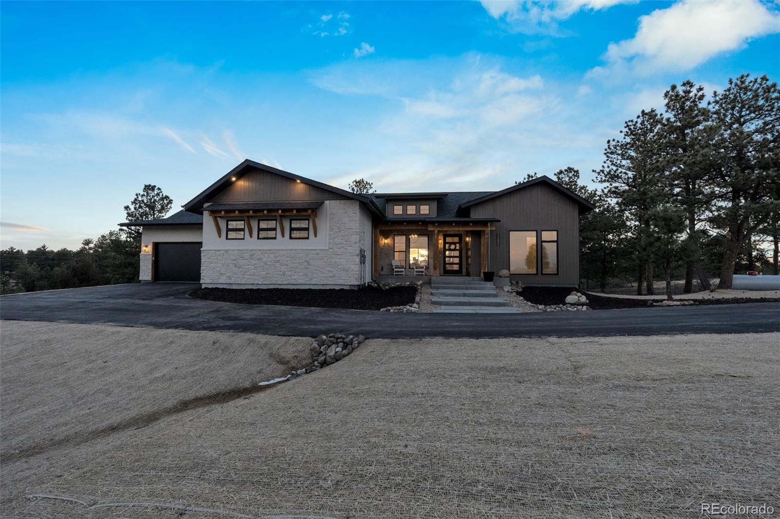 11004 Sunset Oaks Place