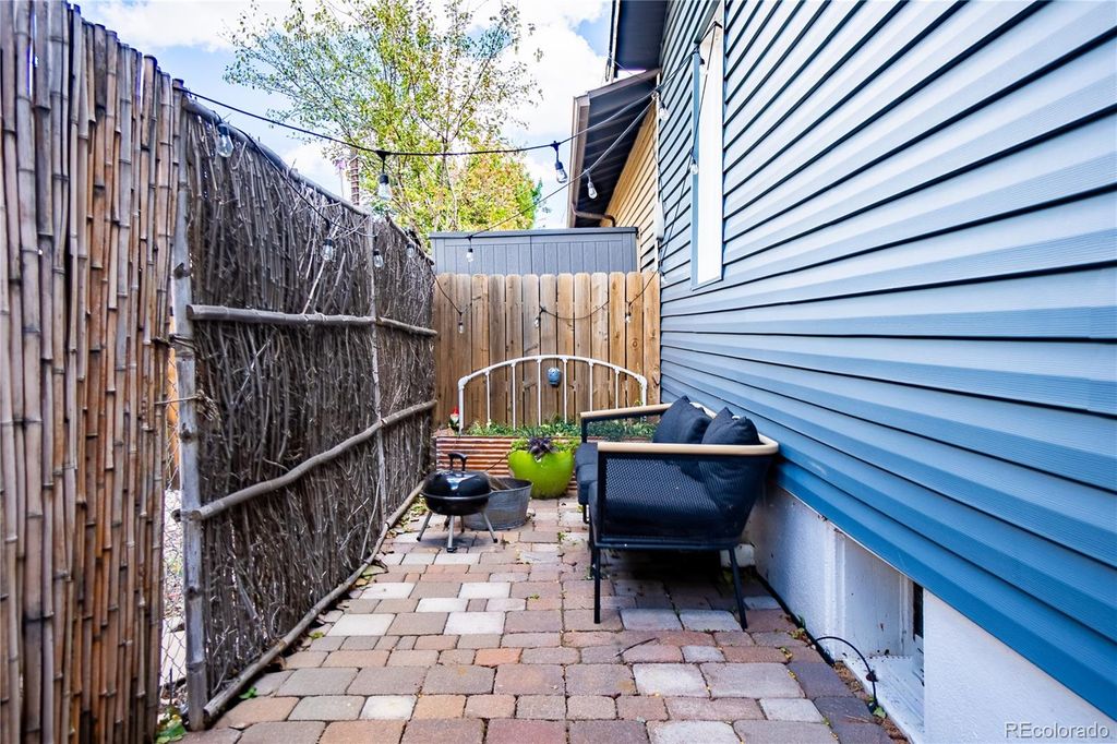 Photo of 580 S Quitman Street, Denver, CO 80219 (MLS # 4116367)