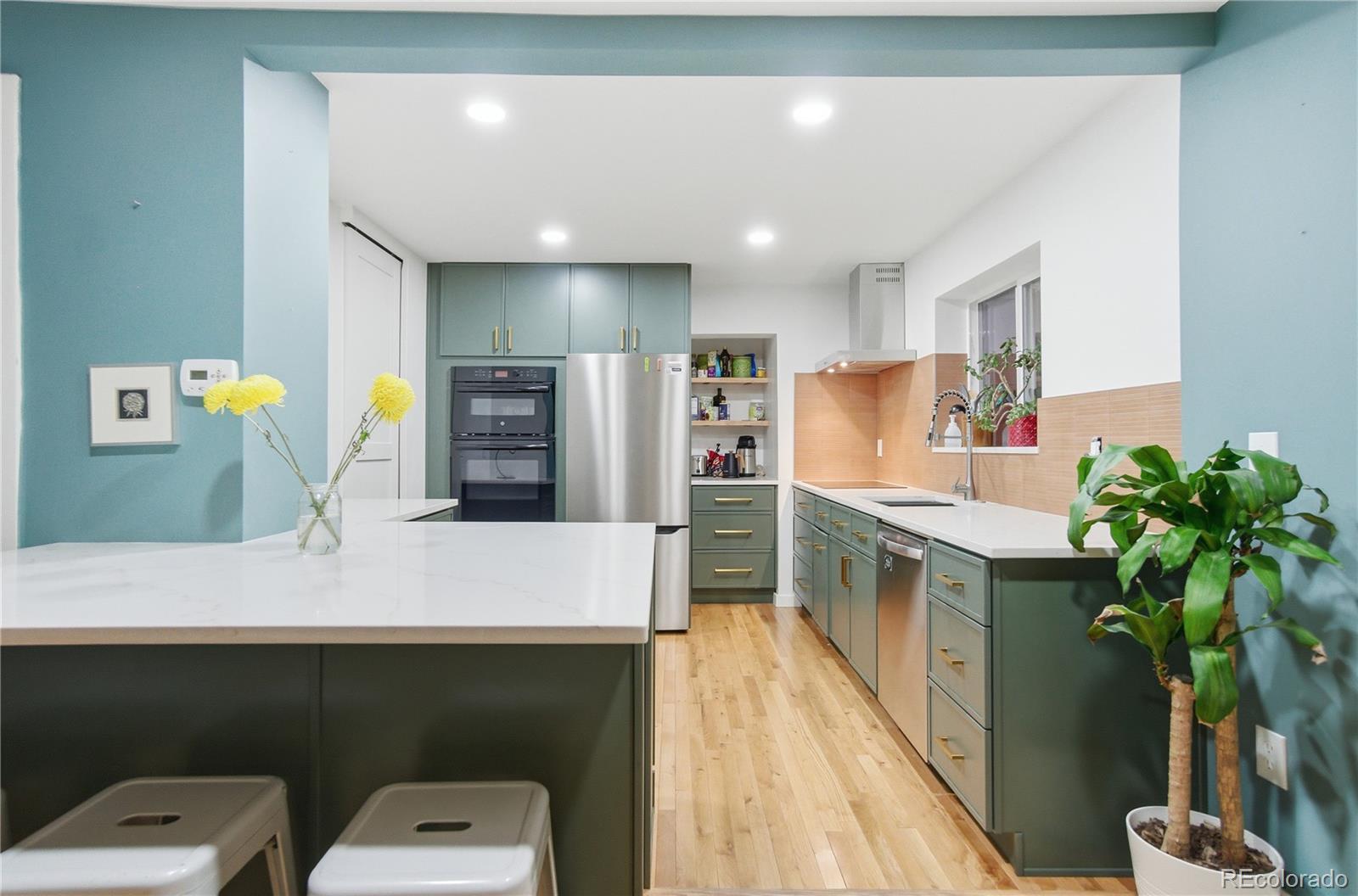 580 S Quitman Street