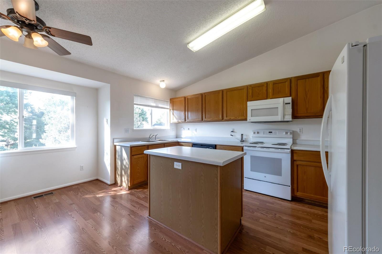 3879 Primrose Lane, Castle Rock, CO, 80109 3 3879 Primrose Lane