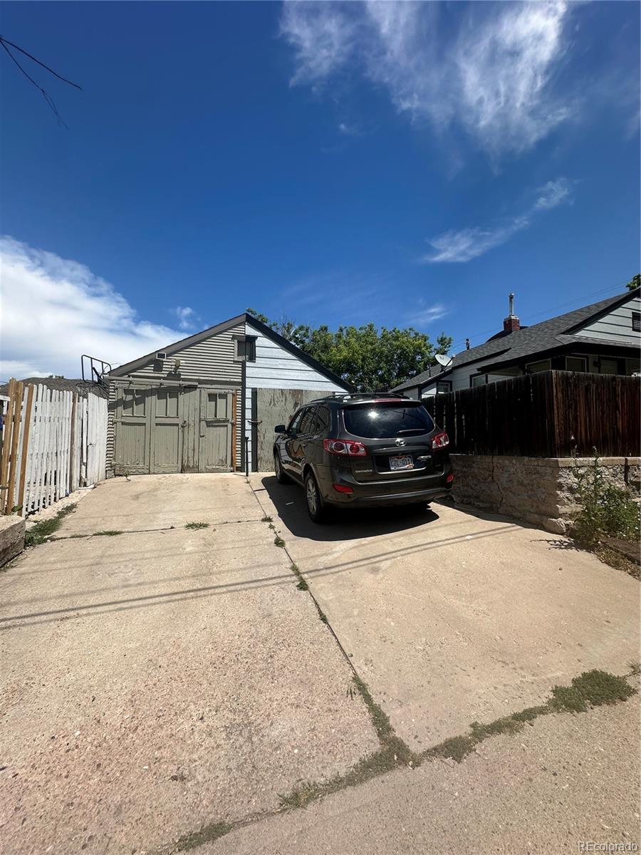10425 E 16th Avenue, Aurora, CO, 80010 3 10425 E 16th Avenue