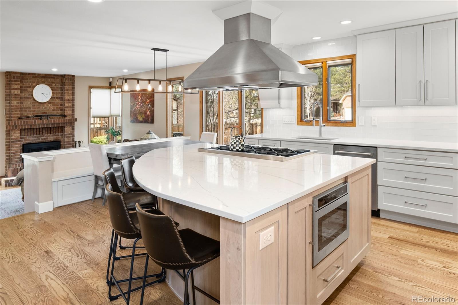 5034 E Otero Circle