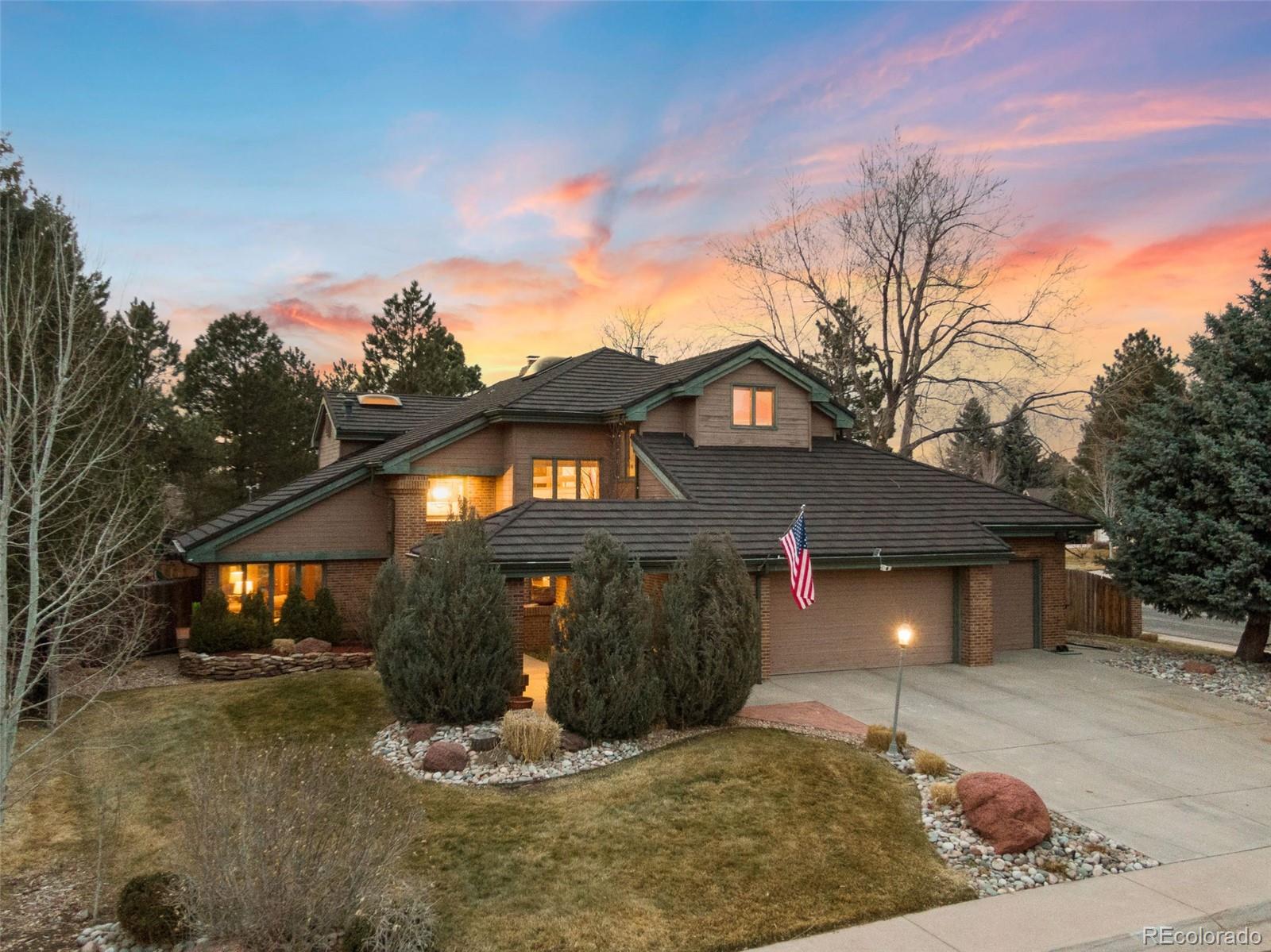 5034 E Otero Circle