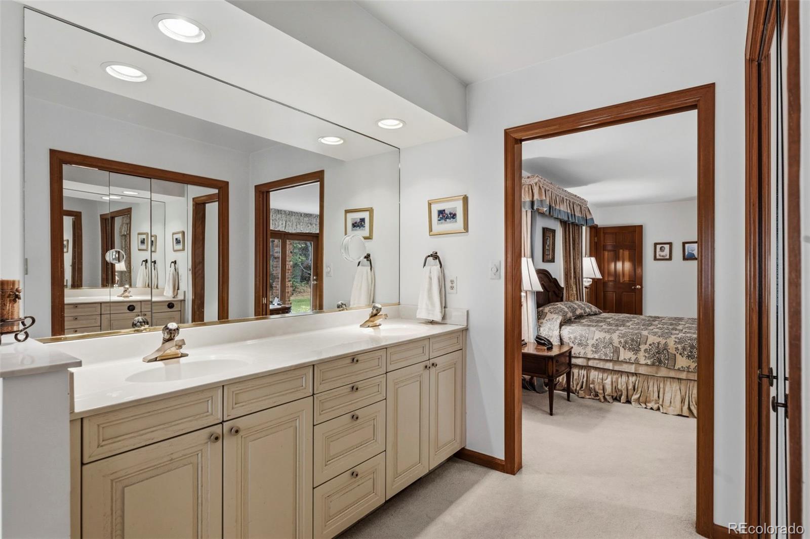 7334 S Meadow Ct, Boulder, CO, 80301, USA, 4 Bedrooms Bedrooms, ,5 BathroomsBathrooms,Residential,Contingent,7334 S Meadow Ct,6186709