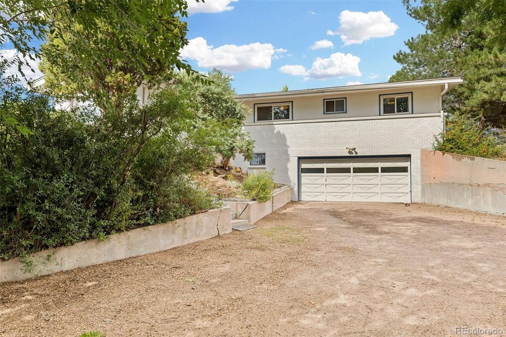 Photo of 1825 Simms Street, Lakewood, CO 80215 (MLS # 4846113)