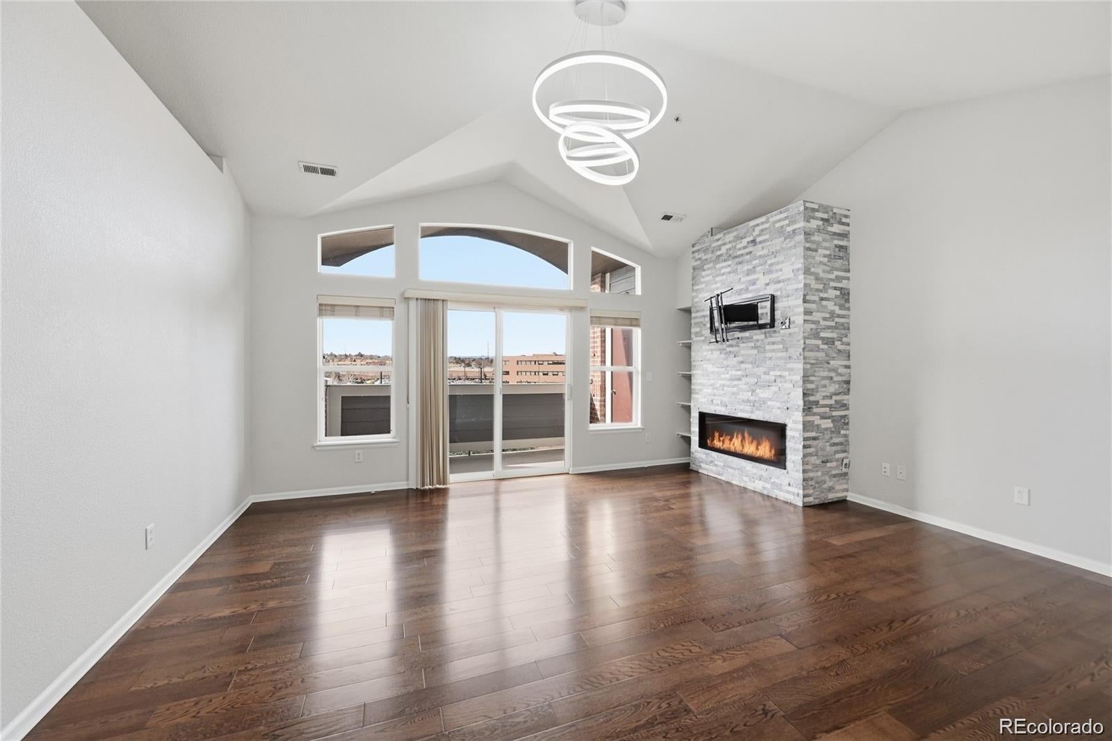 14251 E 1st Drive 308