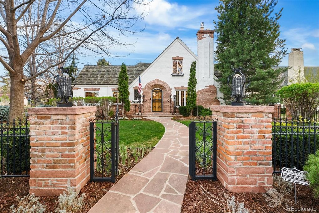 Photo of 5530 E 6th Avenue, Denver, CO 80220 (MLS # 7049127)