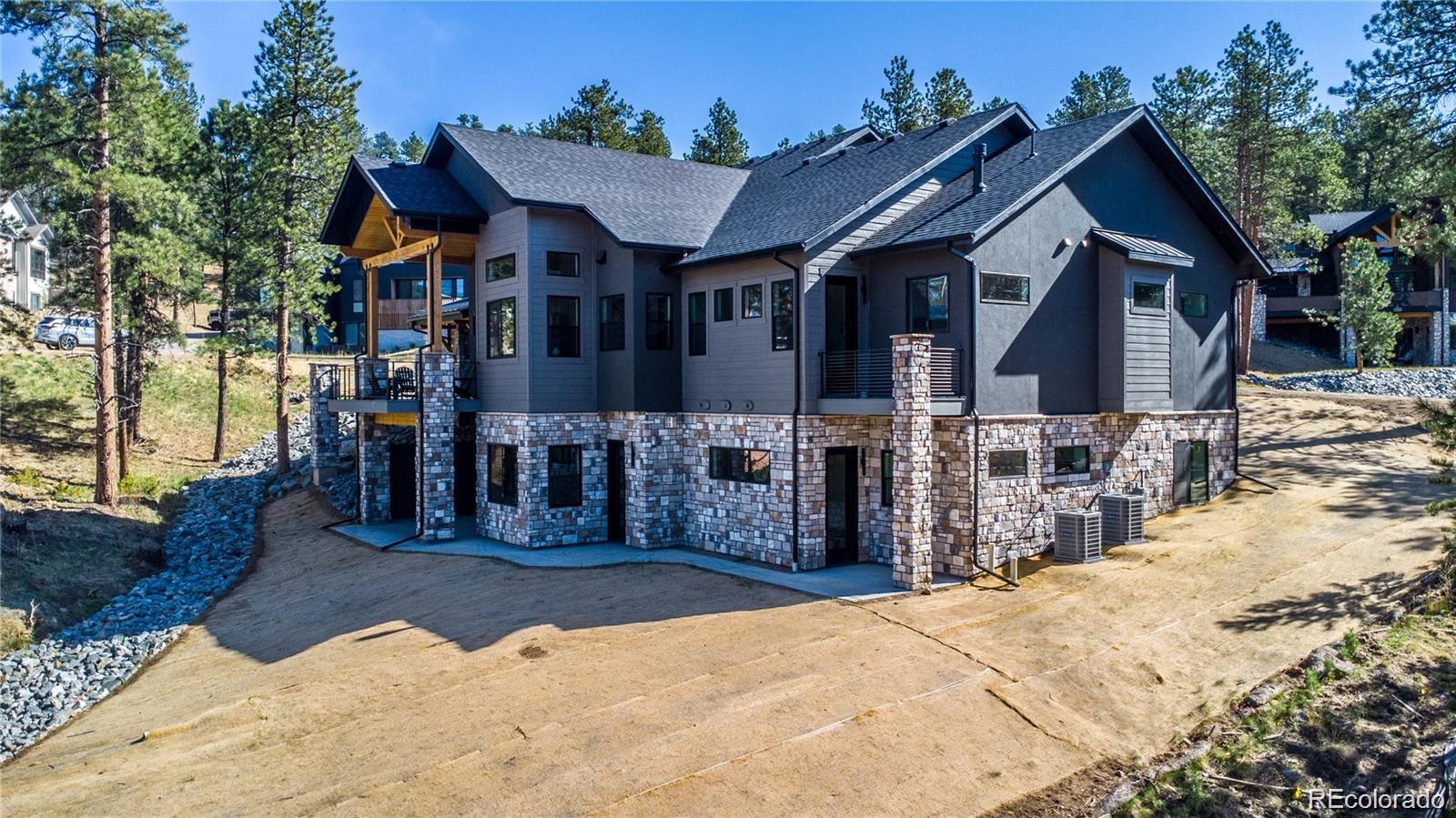 5277 Mountain Vista Lane
