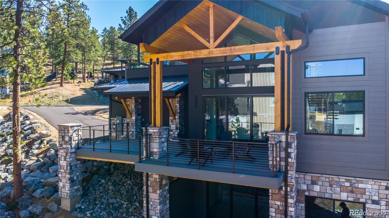 5277 Mountain Vista Lane