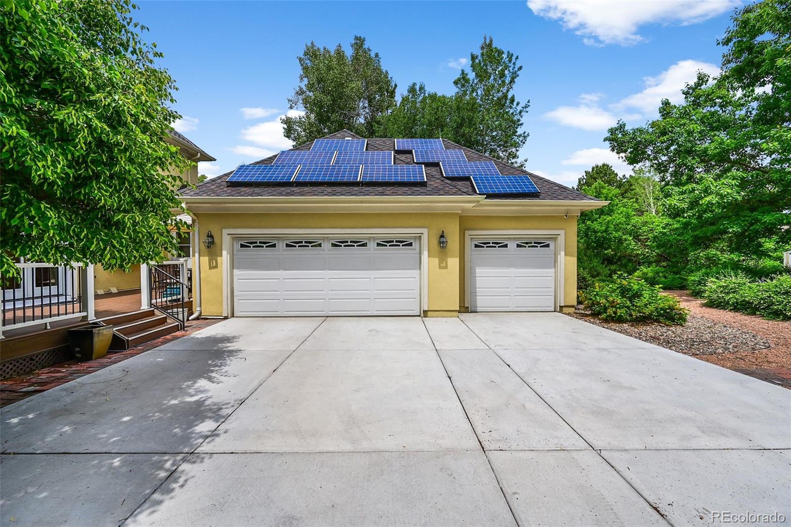 1564 S Uinta Way