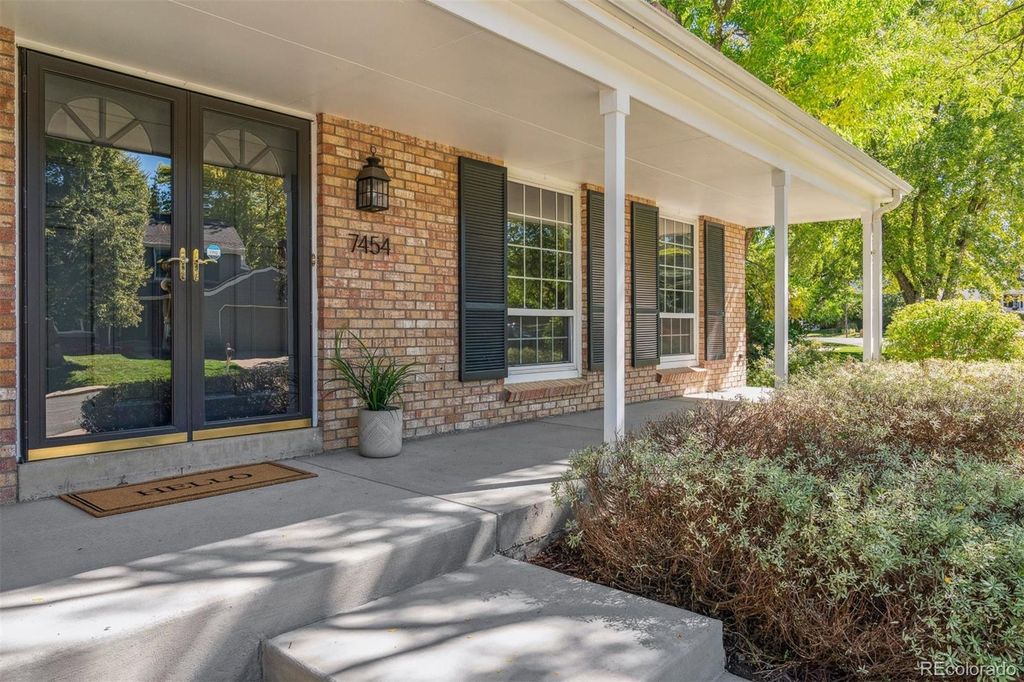 Photo of 7454 S Glencoe Way, Centennial, CO 80122 (MLS # 8413287)