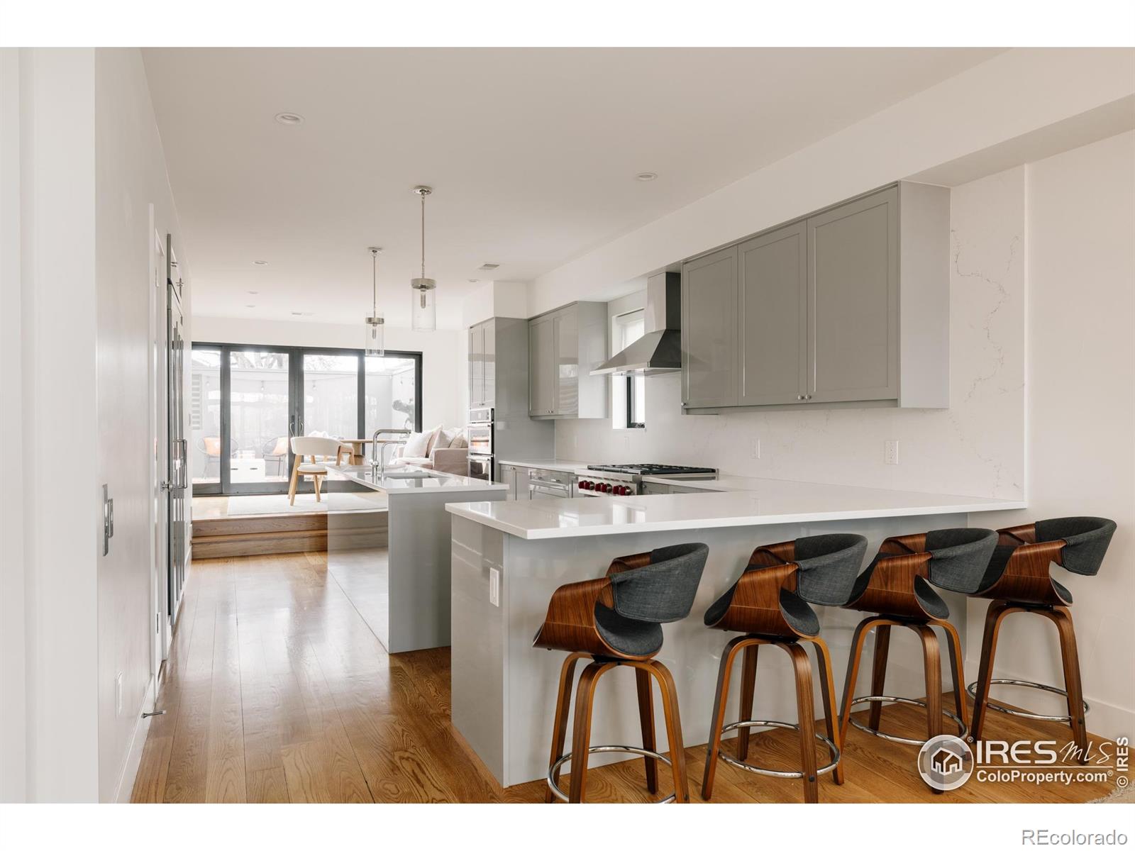 594 Saint Paul Street