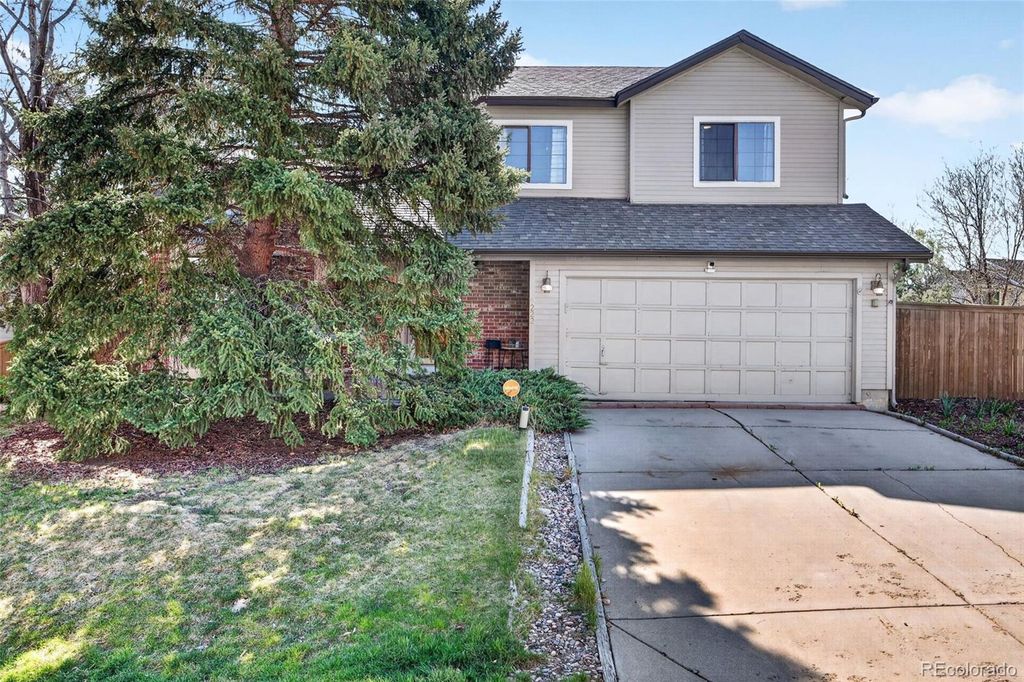 Photo of 9222 Crestmore Way, Highlands Ranch, CO 80126 (MLS # 7616959)