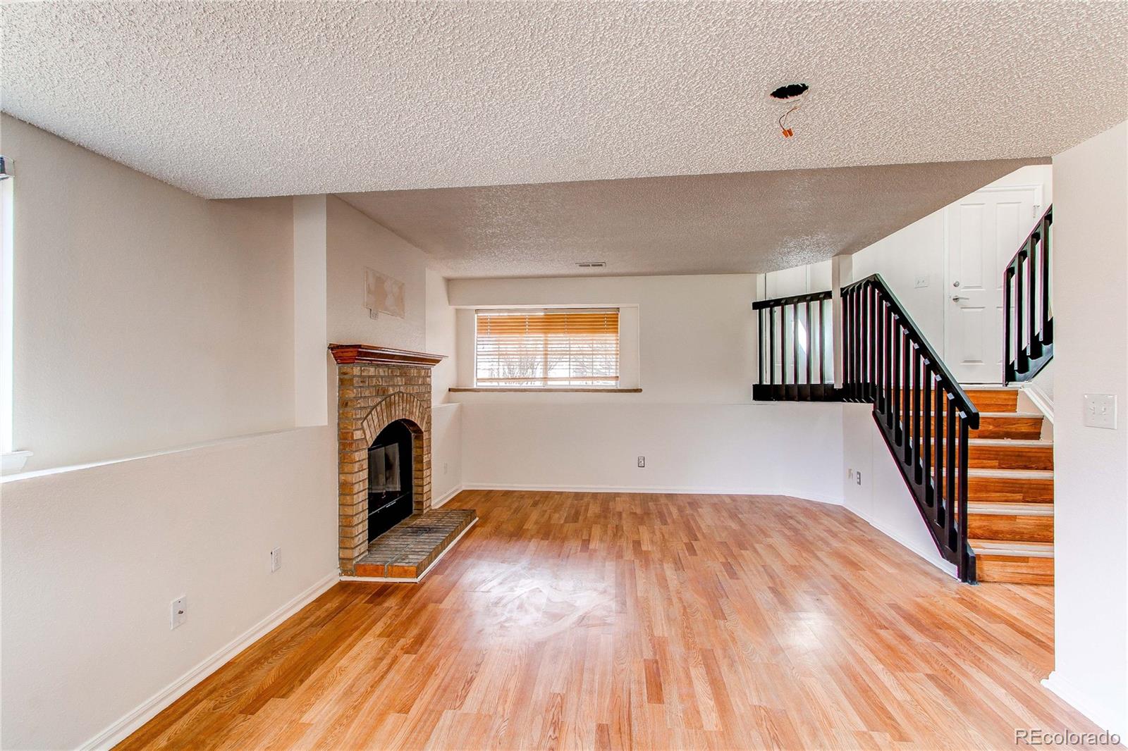 9182 Weeping Willow Court