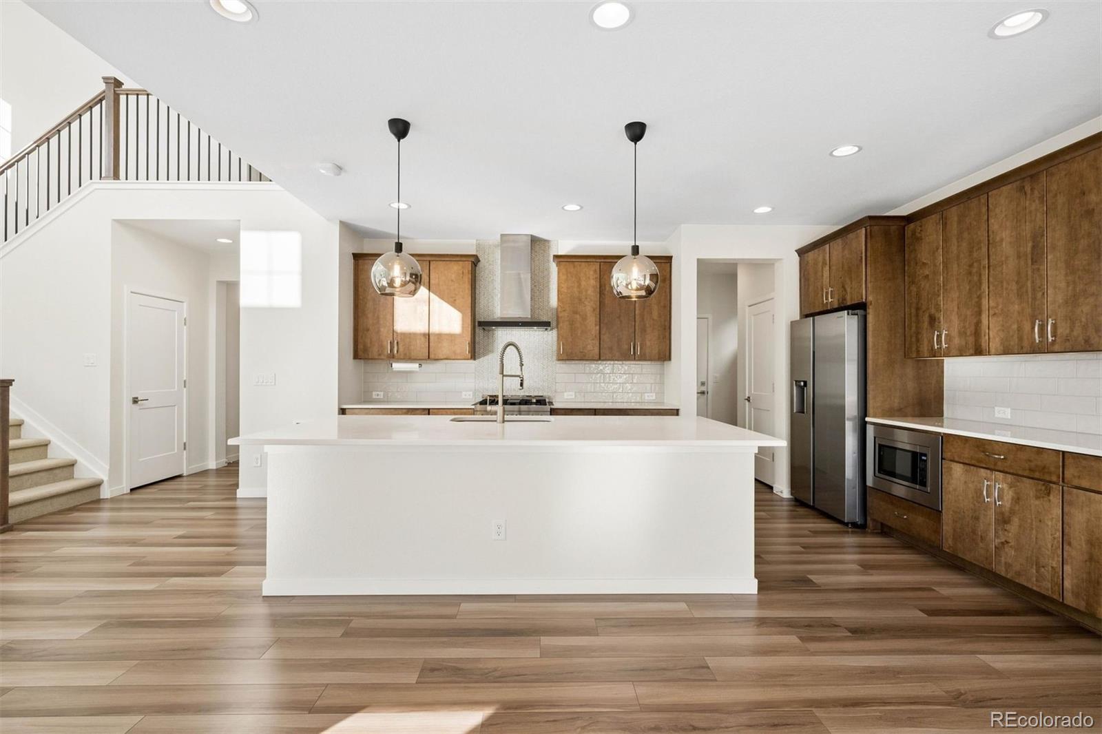 8960 Bellsong Circle