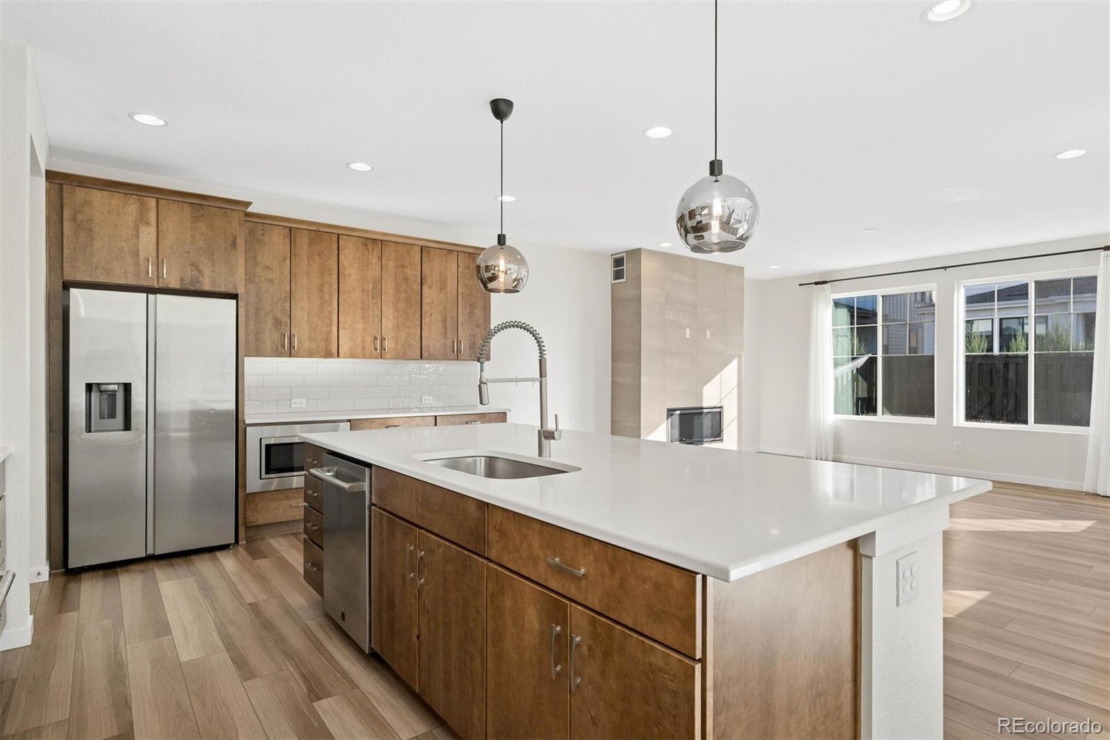 8960 Bellsong Circle