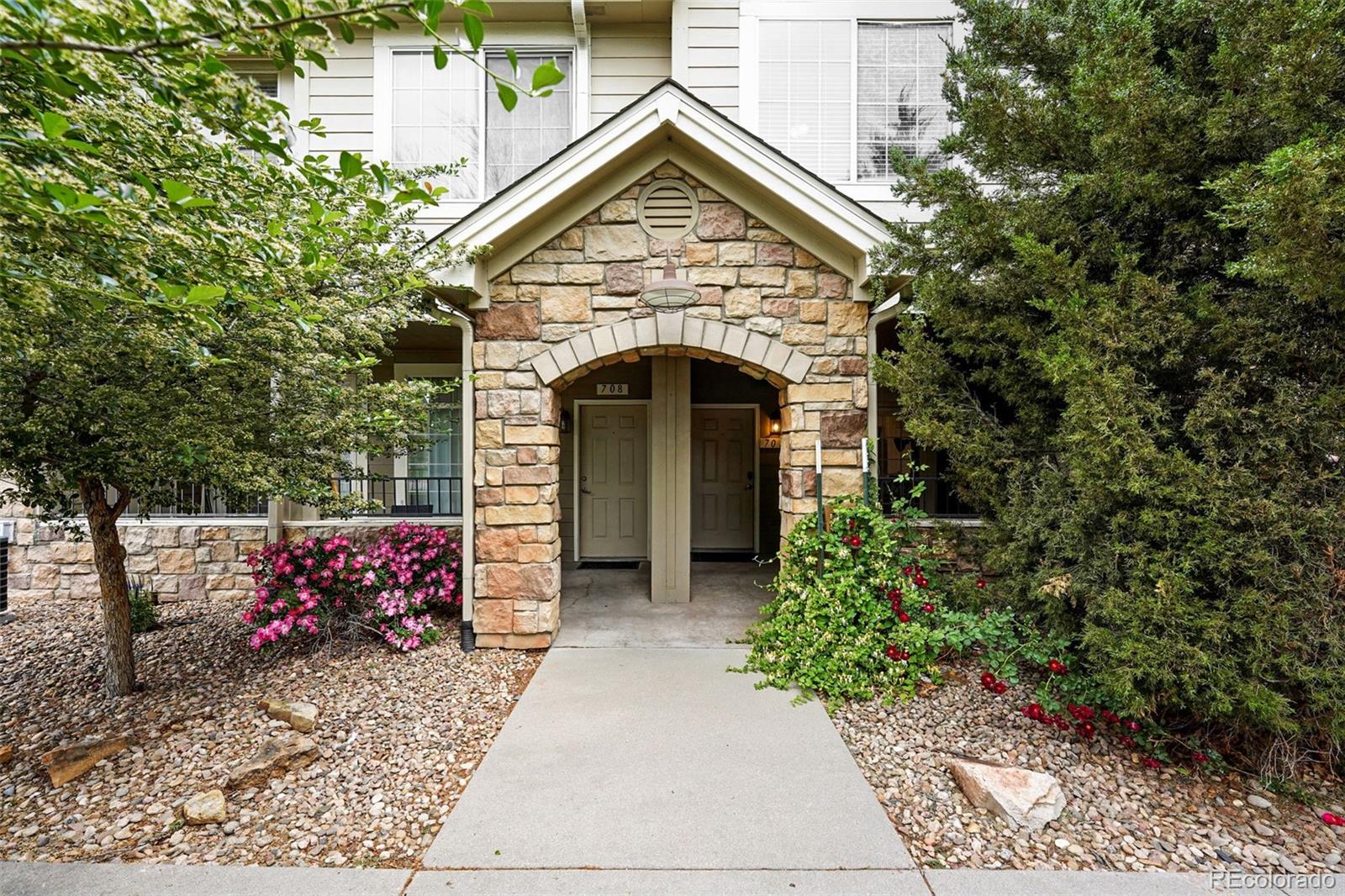 10010 E Gunnison Place 707