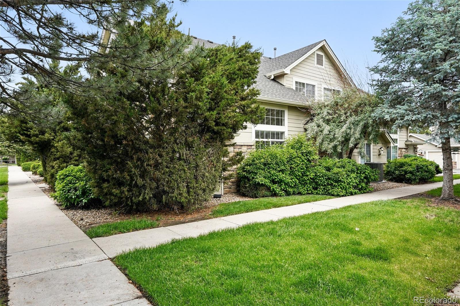 10010 E Gunnison Place 707