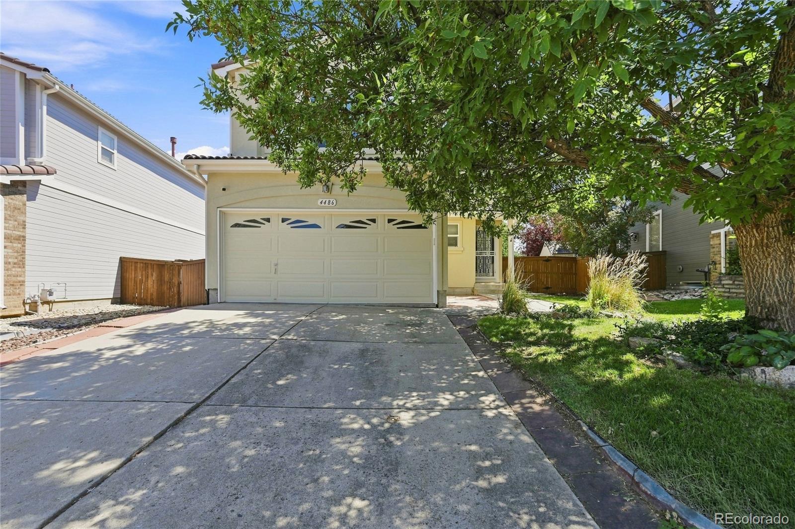 4486 Lyndenwood Point