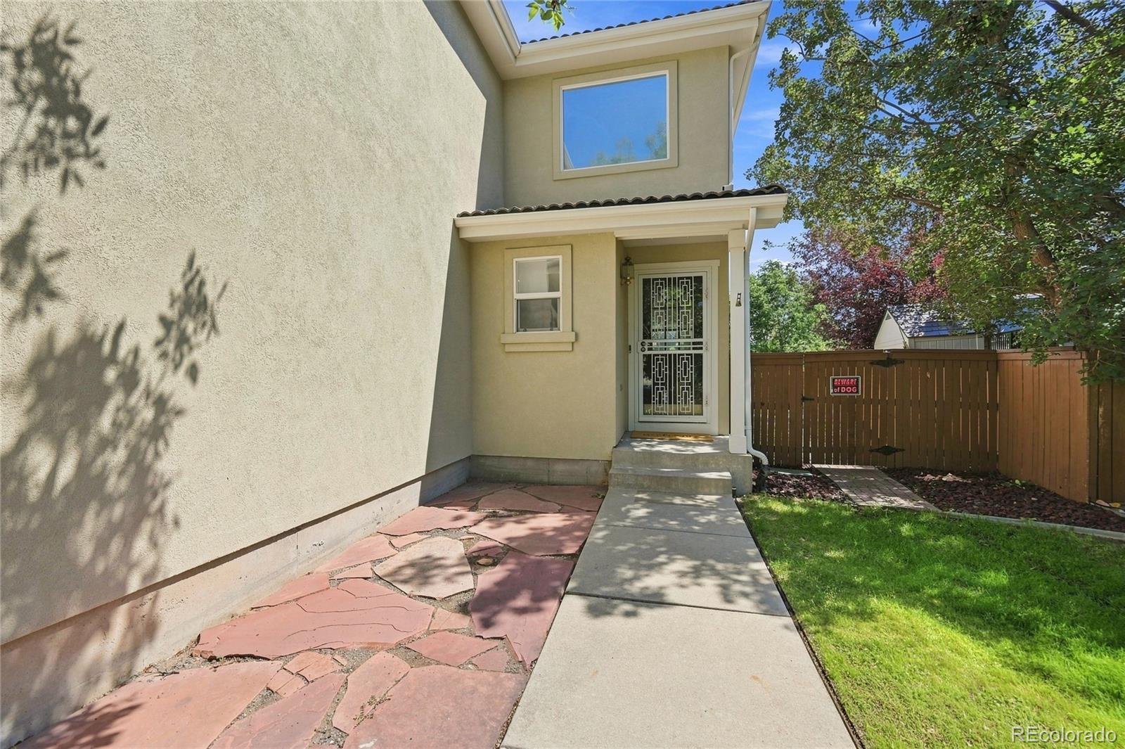 4486 Lyndenwood Point