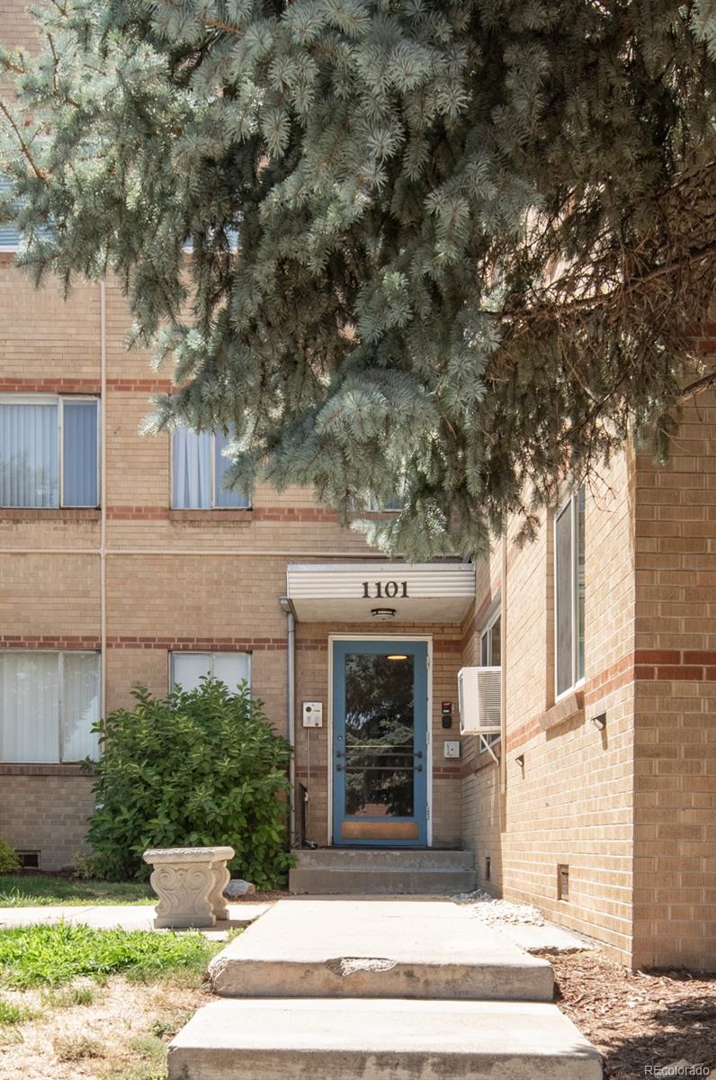 1101 Bellaire Street 204