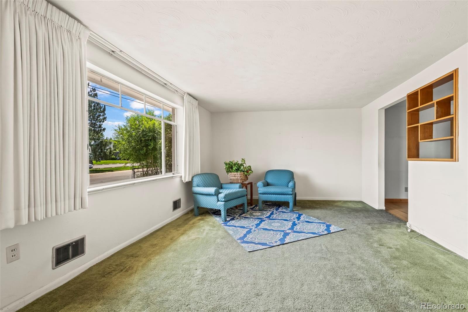 9605 W 51st Place
