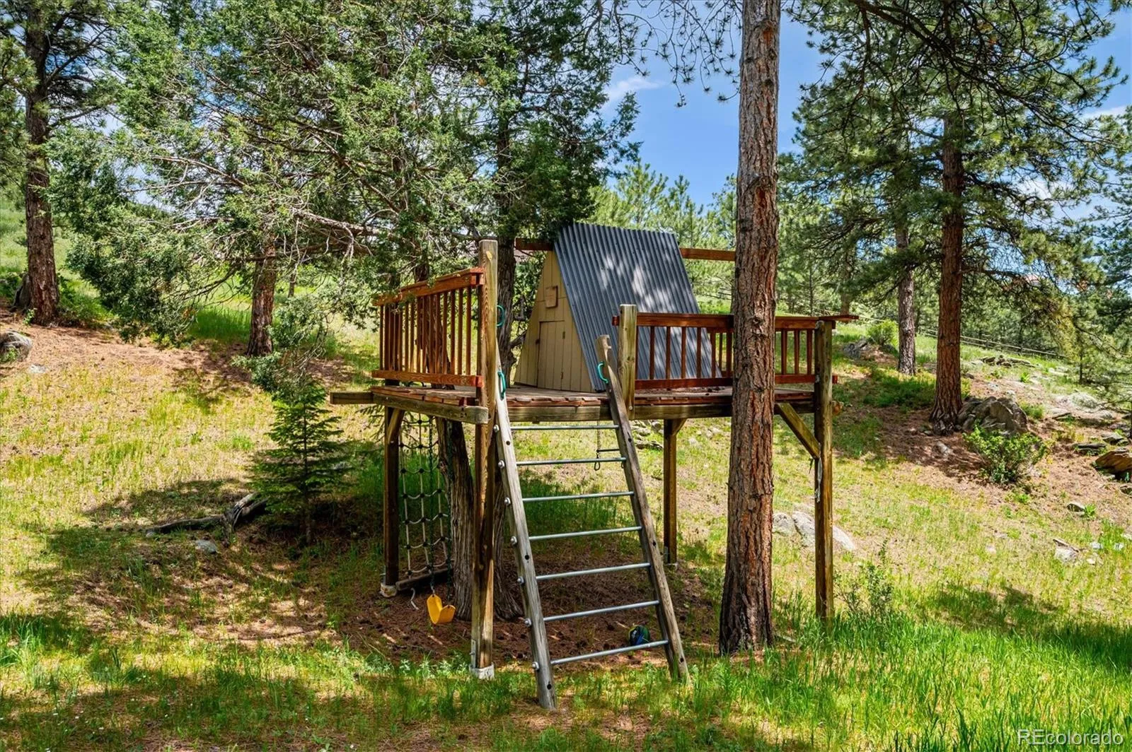 Evergreen, Colorado 80439, United States, 3 Bedrooms Bedrooms, ,3 BathroomsBathrooms,Residential,Coming Soon,153606