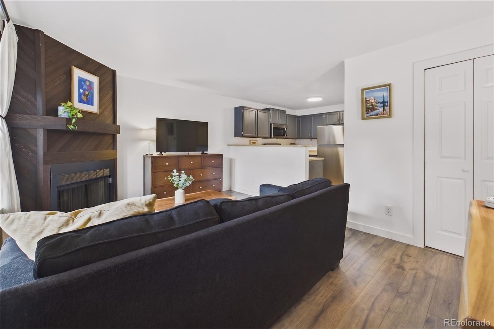 3062 W 107th Place F
