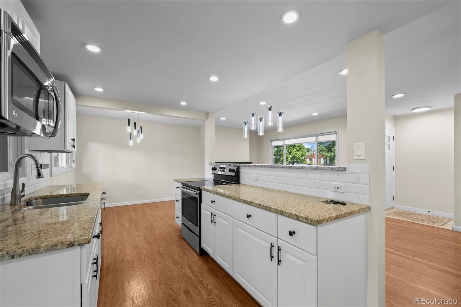 5620 E Amherst Avenue, Denver, CO, 80222 9 5620 E Amherst Avenue
