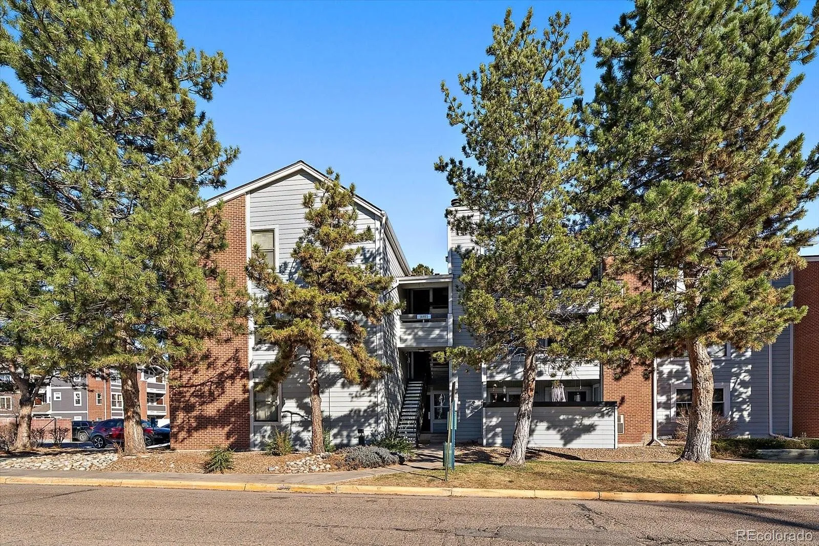 Aurora, Colorado 80011, United States, 3 Bedrooms Bedrooms, ,2 BathroomsBathrooms,Residential,Active,253571