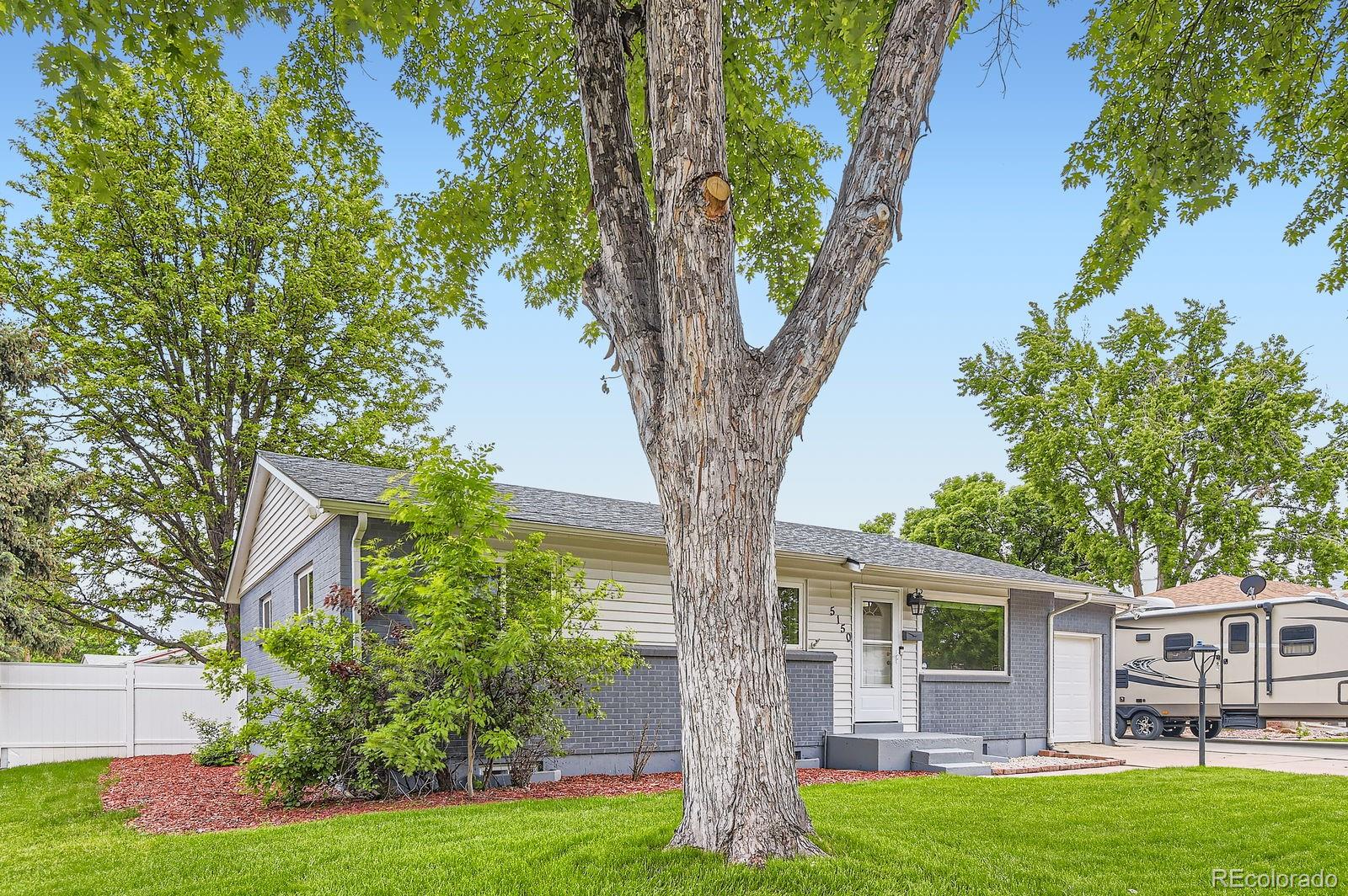 5150 W Colgate Place