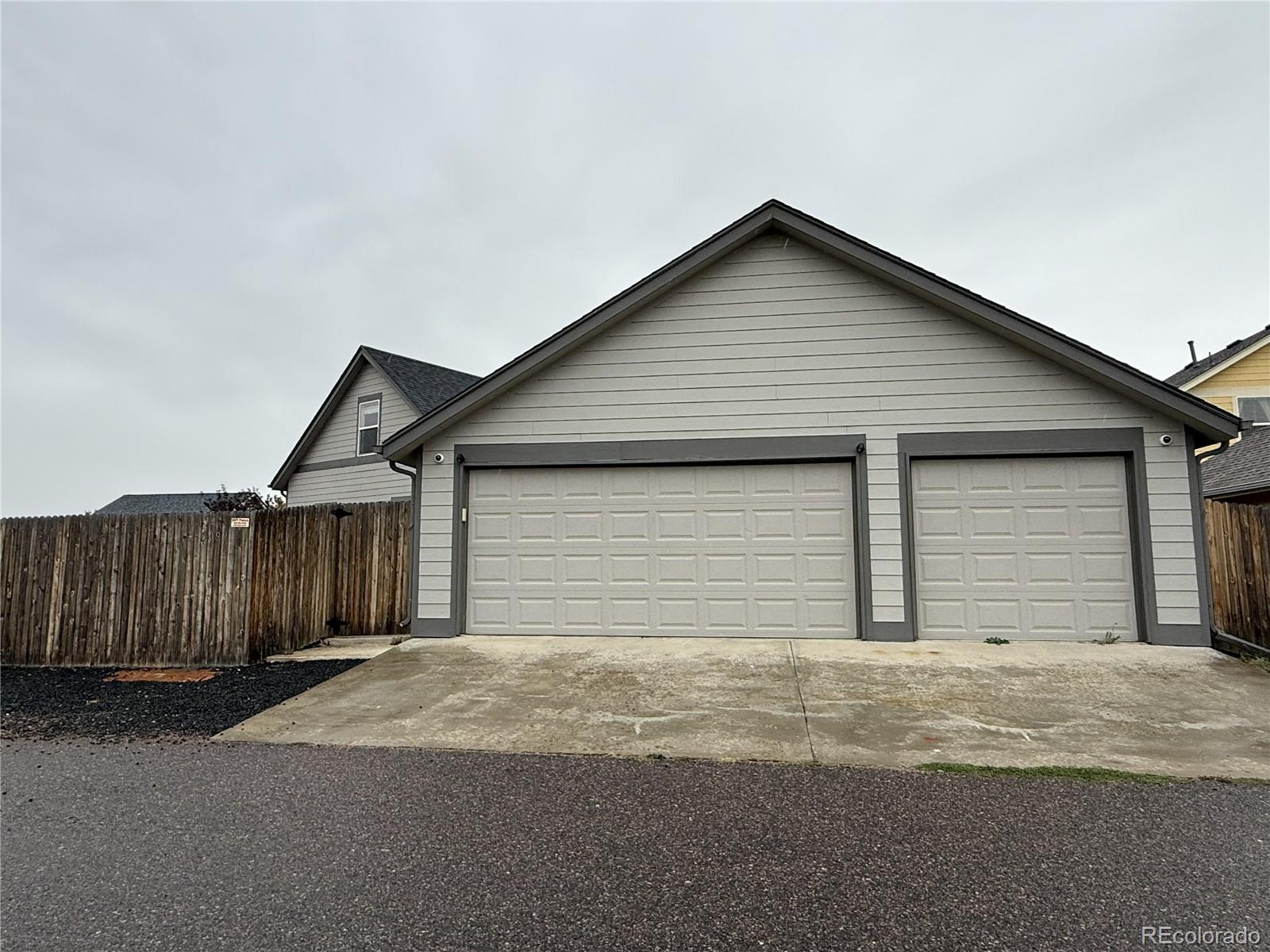 3099 Quarterland Street, Strasburg, CO, 80136 1 3099 Quarterland Street