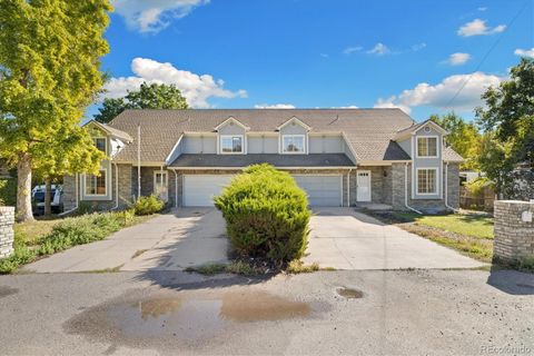 Photo of 3220 Estes Street, Wheat Ridge, CO 80033 (MLS # 9682114)