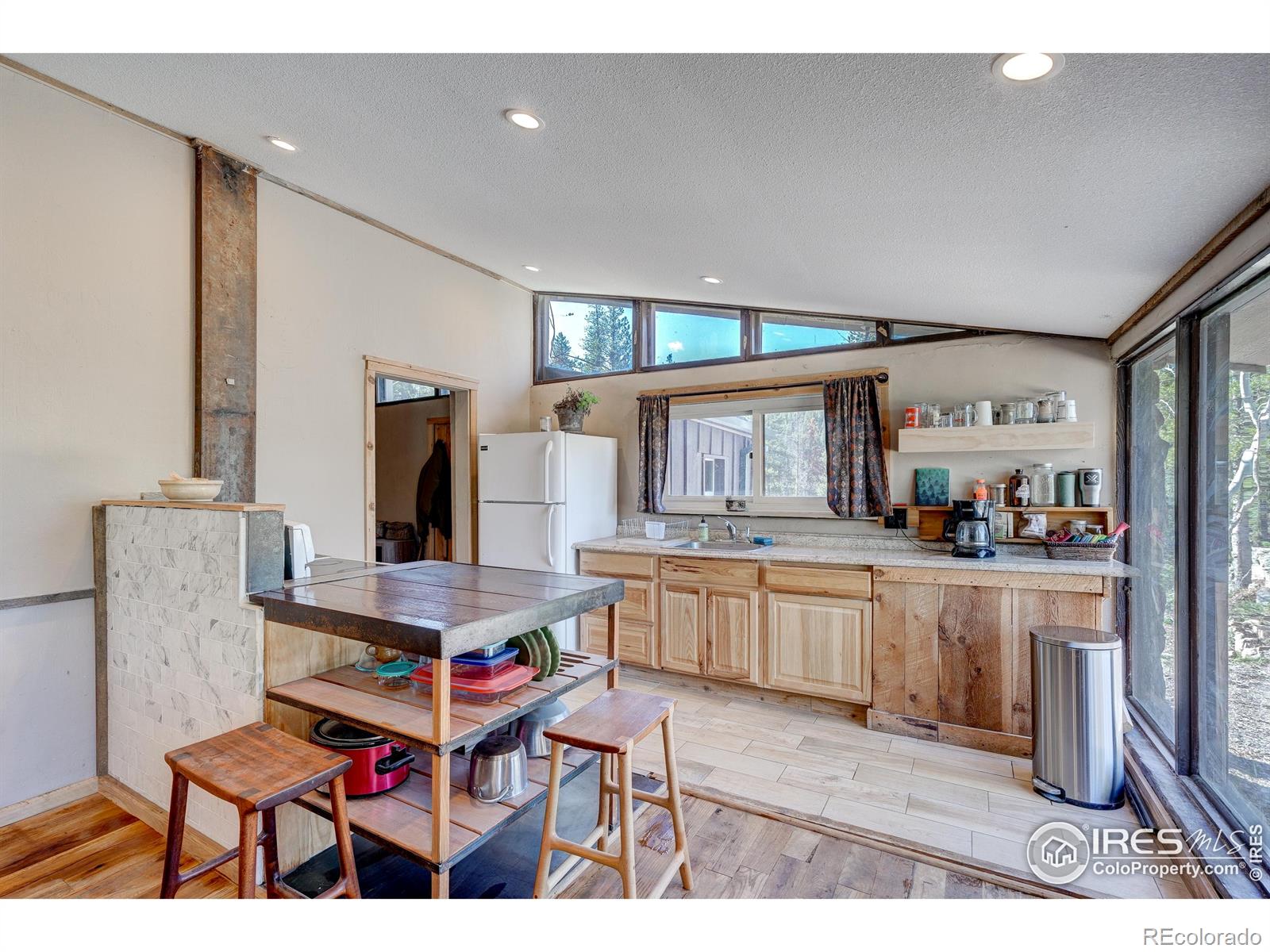 400 Sun Flower Drive, Black Hawk, CO, 80422 4 400 Sun Flower Drive
