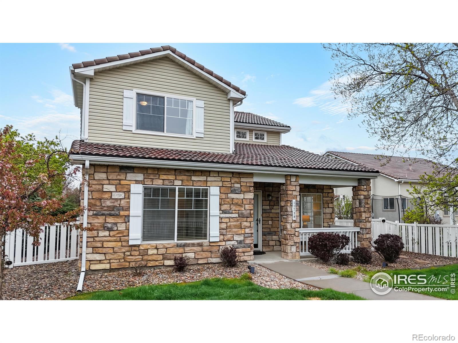 11738 Zenobia Loop