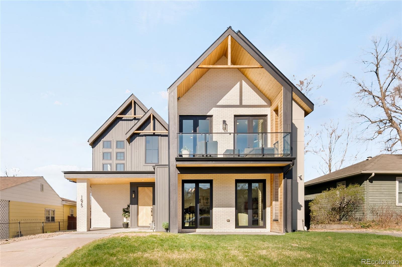 1675 S Steele Street