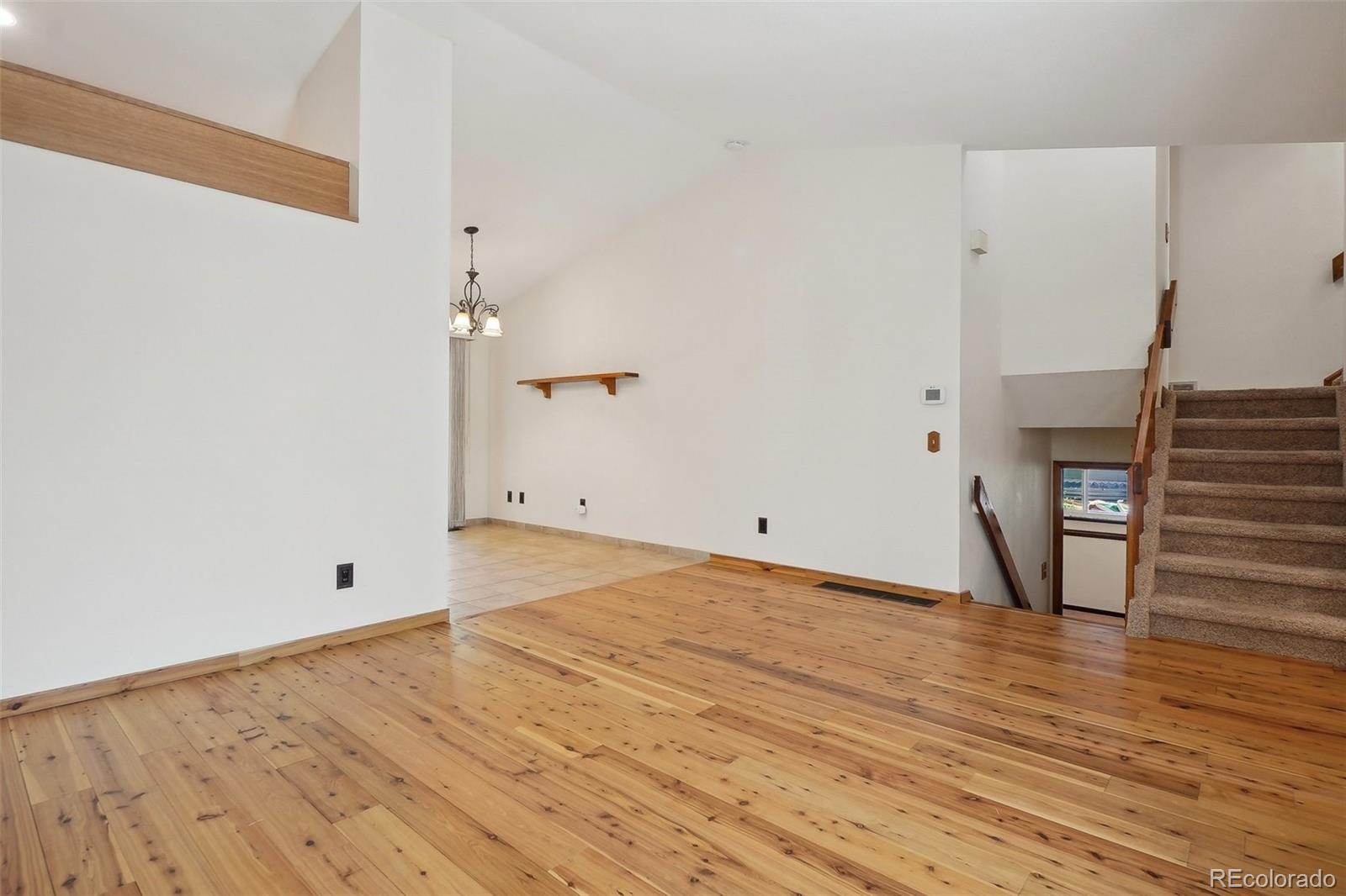 5612 S Jebel Way, Centennial, CO, 80015 4 5612 S Jebel Way