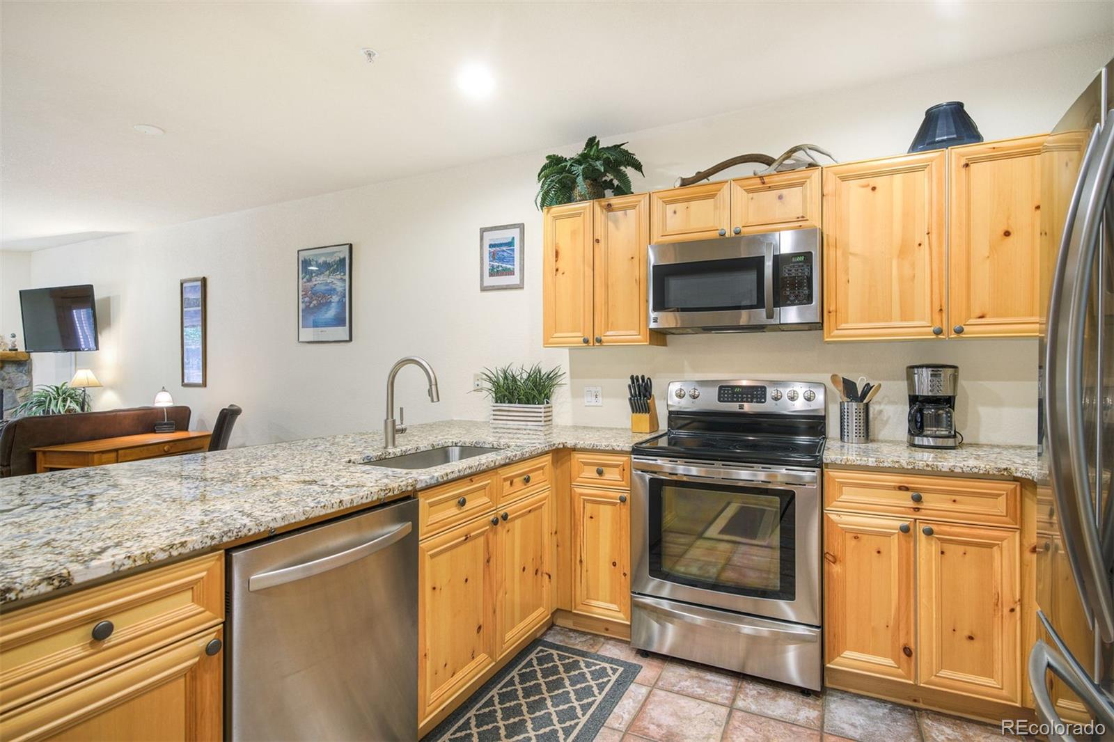 22784 US Highway 6 2606