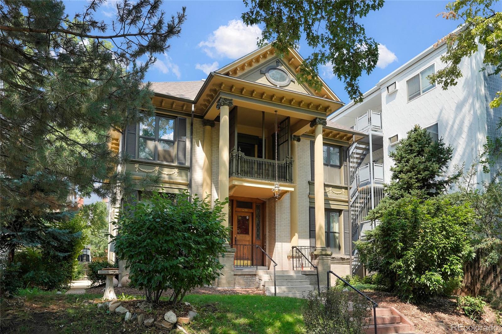 1439 Detroit Street