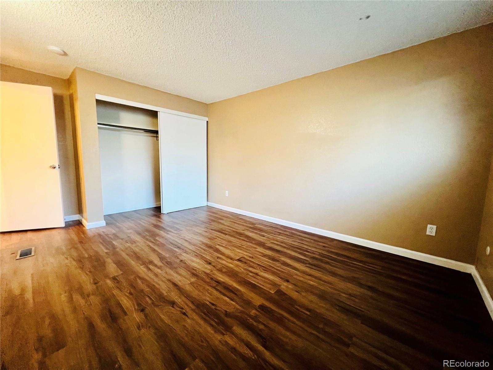 1049 W 112th Avenue A
