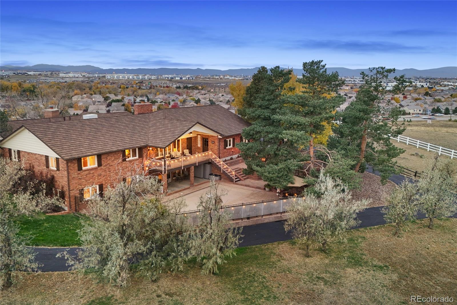 16990 E Hinsdale Avenue