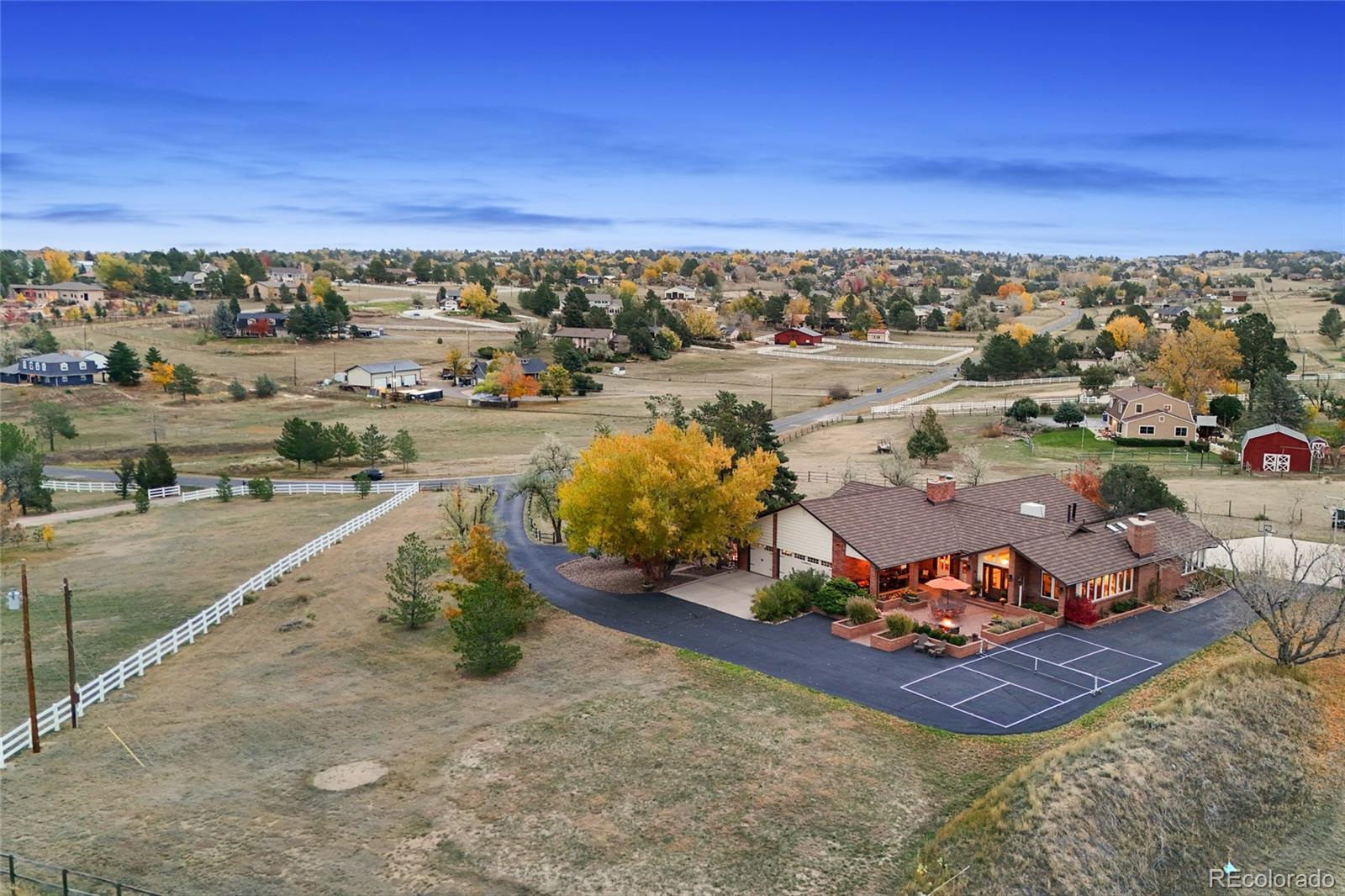 16990 E Hinsdale Avenue