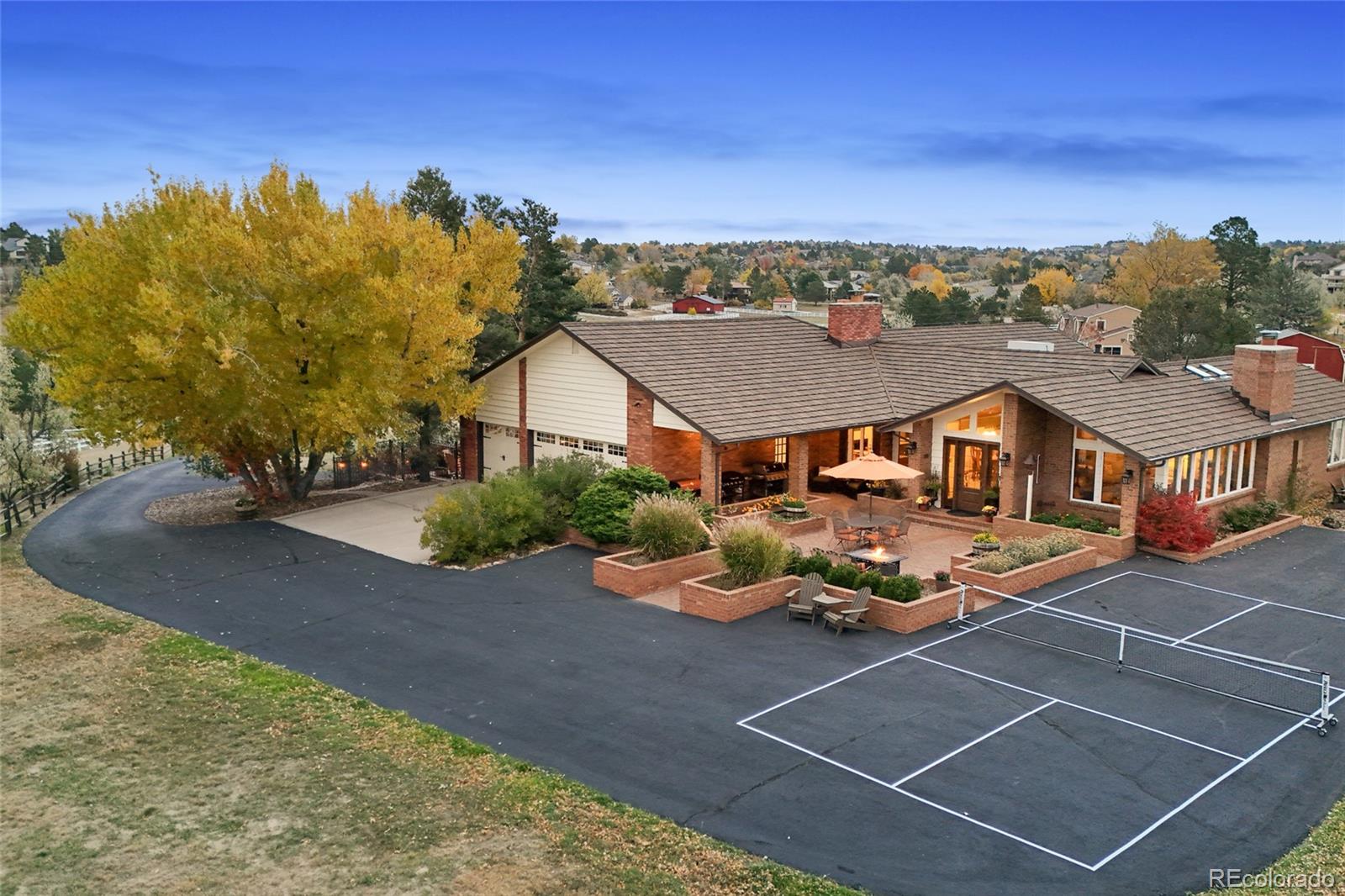 16990 E Hinsdale Avenue