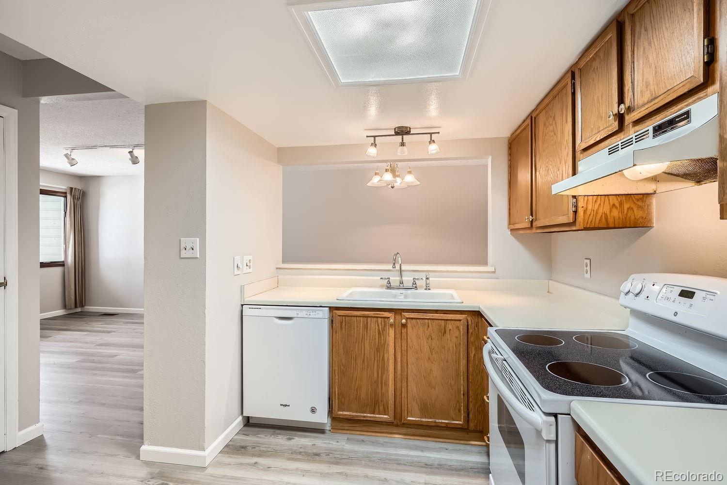 10490 W Jewell Avenue D, Lakewood, CO, 80232 1 10490 W Jewell Avenue D