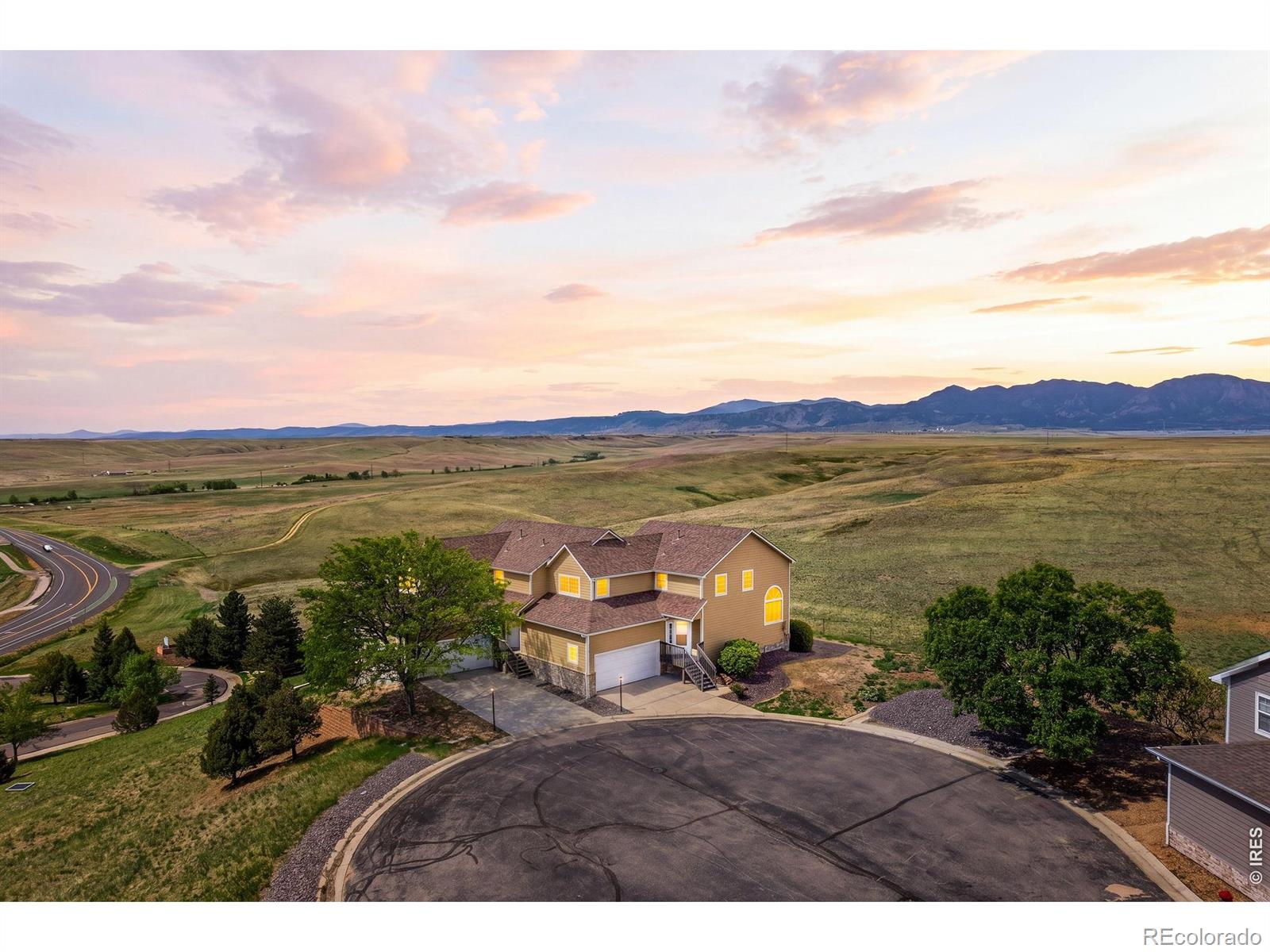 1765 Rockview Circle