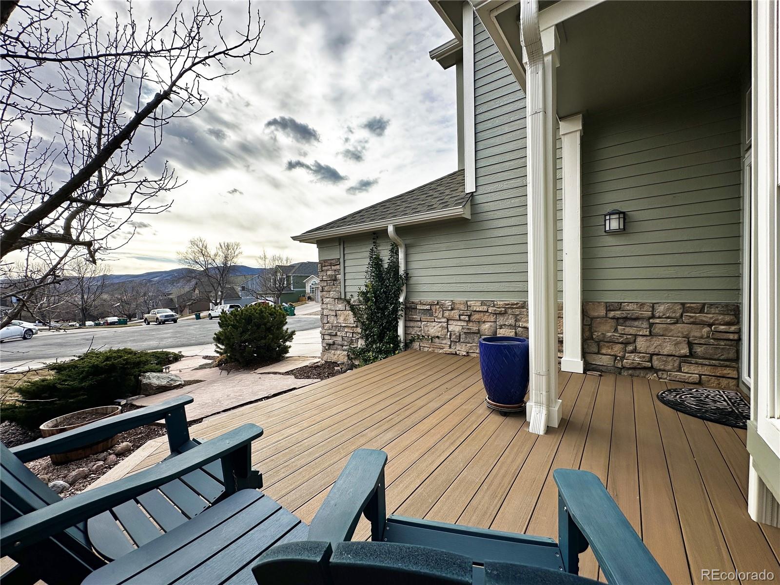 2276 S Holman Circle