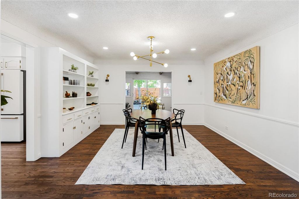 Photo of 3035 N Monaco Parkway, Denver, CO 80207 (MLS # 4325401)
