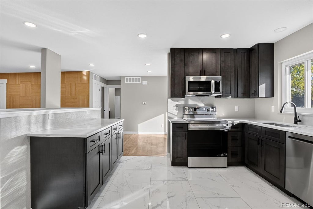 Photo of 1708 S Van Gordon Court, Lakewood, CO 80228 (MLS # 3429097)