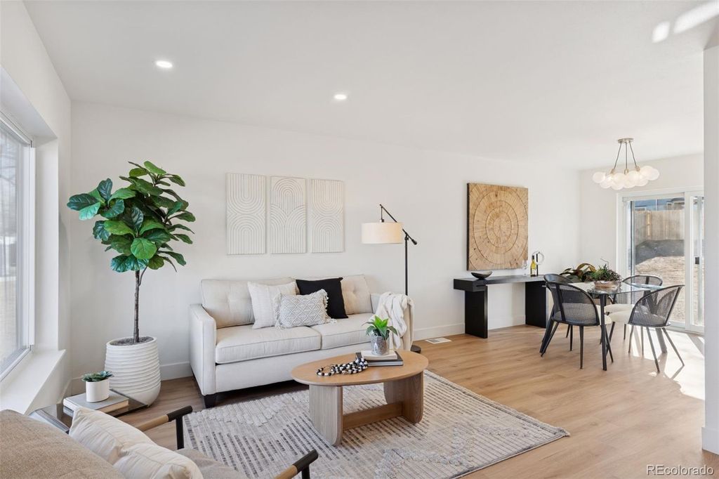 Photo of 1494 W Lake Avenue, Littleton, CO 80120 (MLS # 5925466)